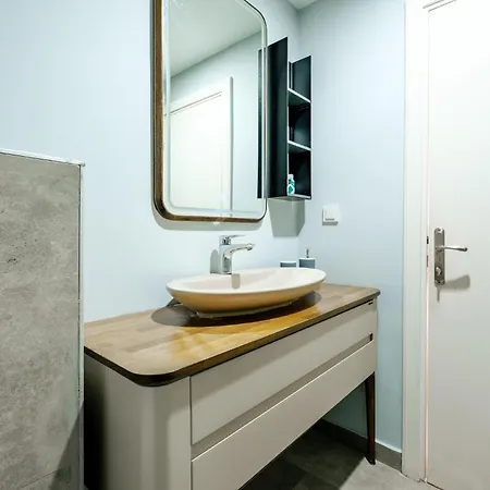 Apartment Luminous Flat 7 Min To Arcadium Mall In